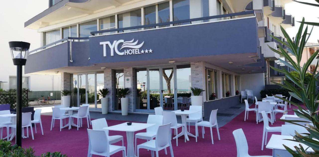 Tyc Hotel Viserbella di Rimini Extérieur photo